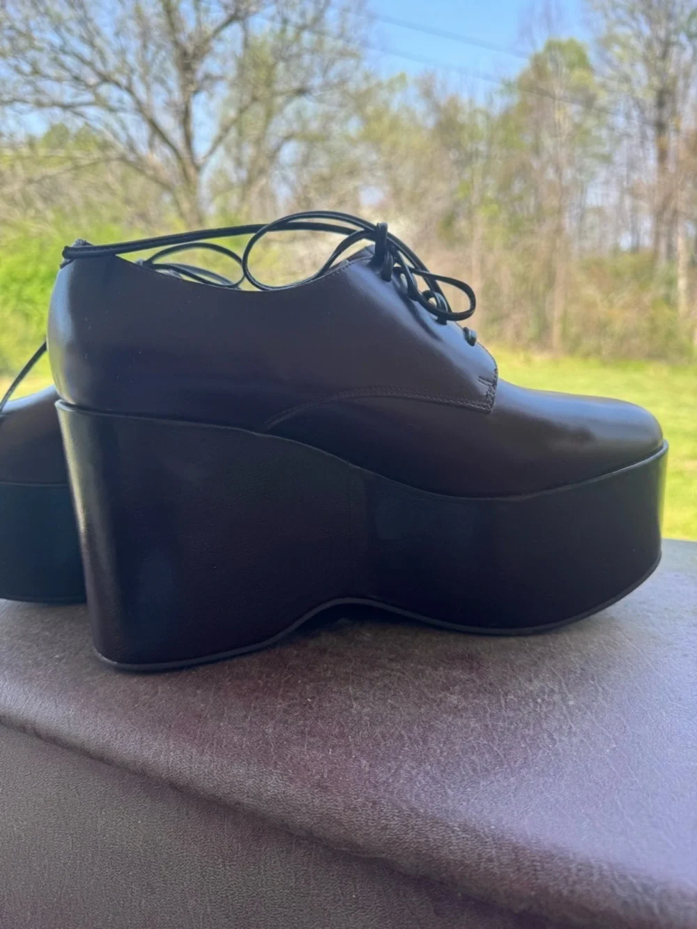 JEFFREY CAMPBELL LEATHER PLATFORMS SIZE 8.5